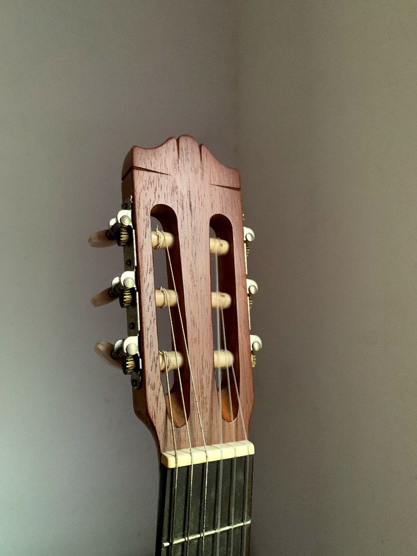 Yamaha CG101MS (CLASSICAL GUITAR), Hobbies & Toys, Music & Media