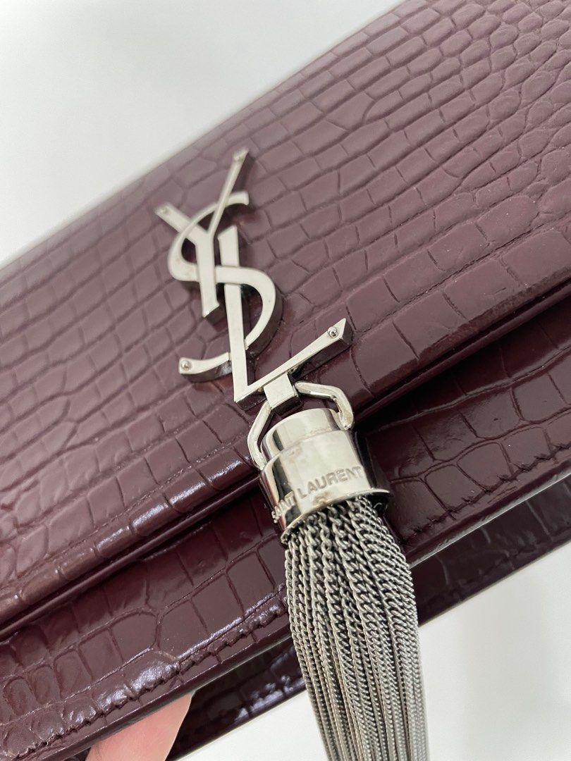 Kate chain wallet with sales tassel in crocodile embossed leather