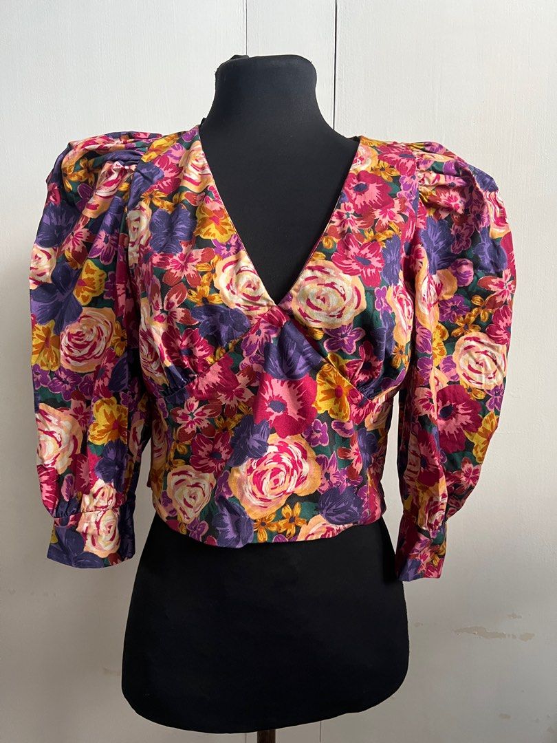 Zara Floral Puff Sleeve on Carousell