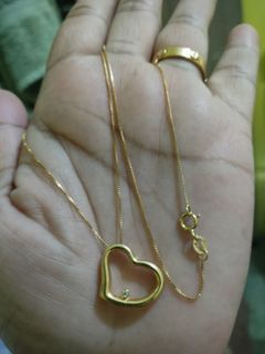 18k Gold necklace