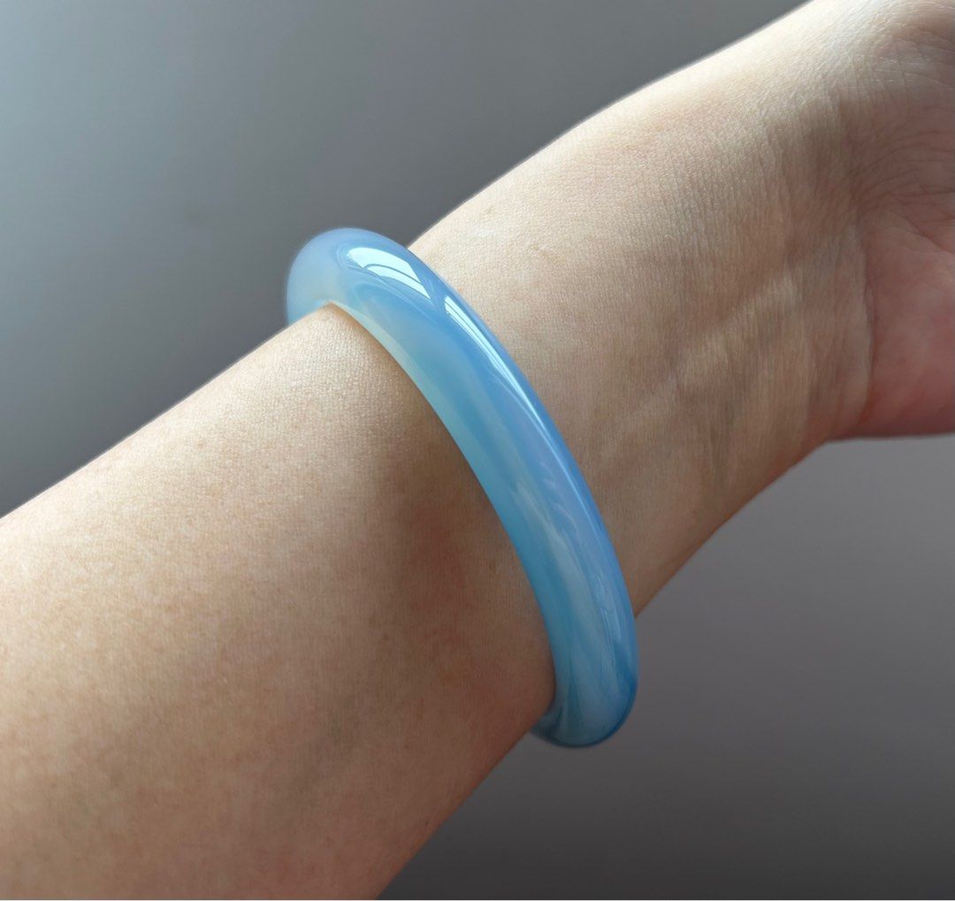 Chalcedony bangle outlet