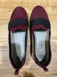 (Category: ) located in . Submitted by jeeheen_wardrobe (Listing ID 1218669517, Image 1). Description: .