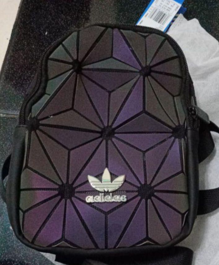 Adidas Backpack diamond edition, Barang Mewah, Tas & Dompet di Carousell