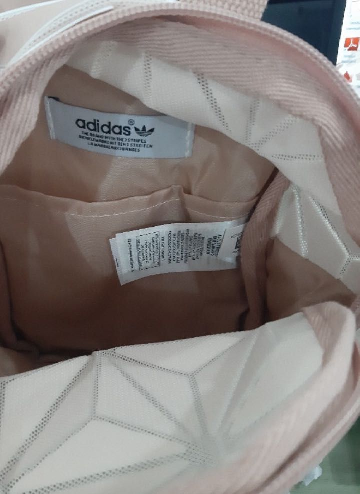 Adidas Backpack diamond edition, Barang Mewah, Tas & Dompet di Carousell