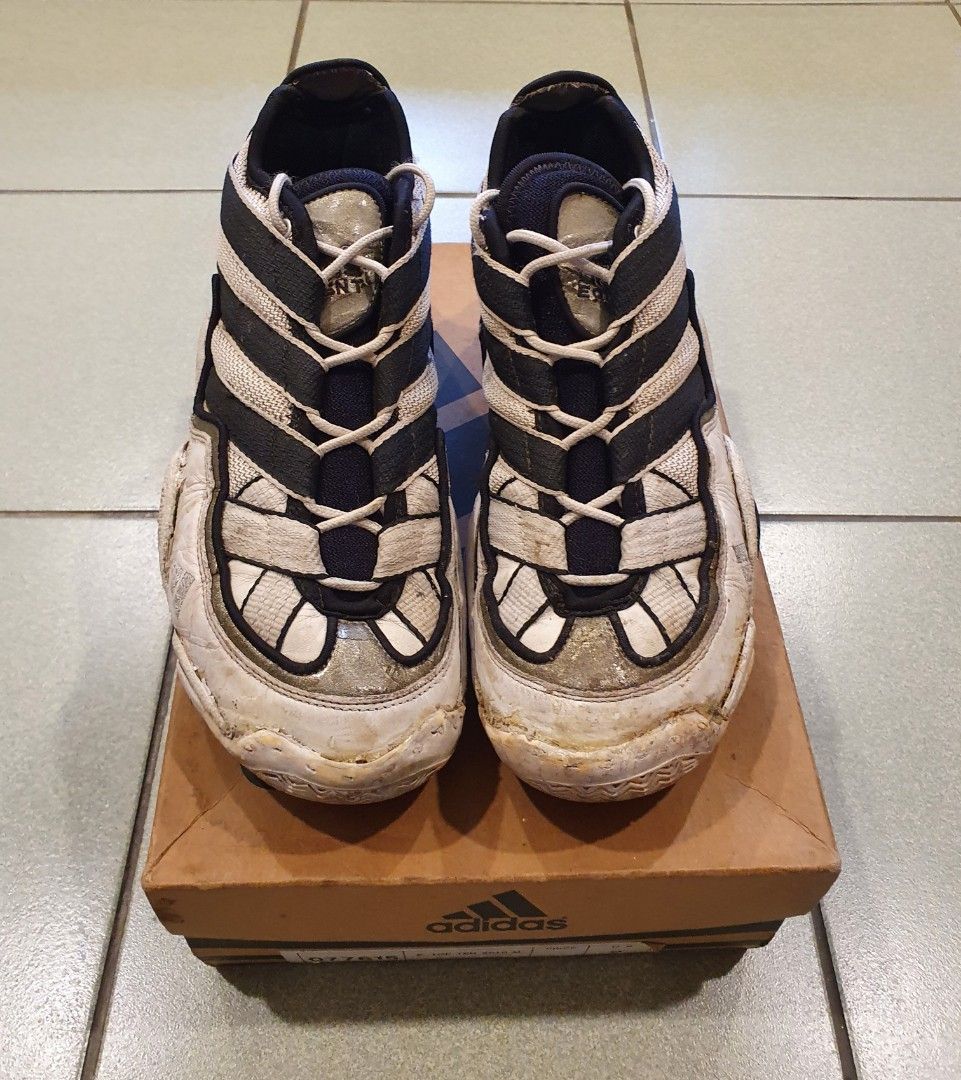 Adidas hotsell kobe 1996