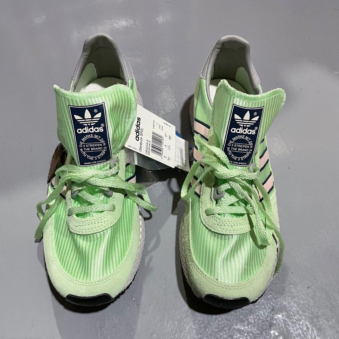 Adidas spezial trefoil hotsell
