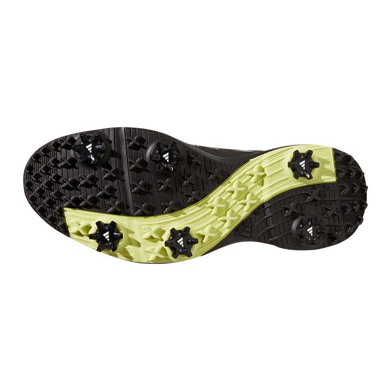 climaproof traxion mid shoes