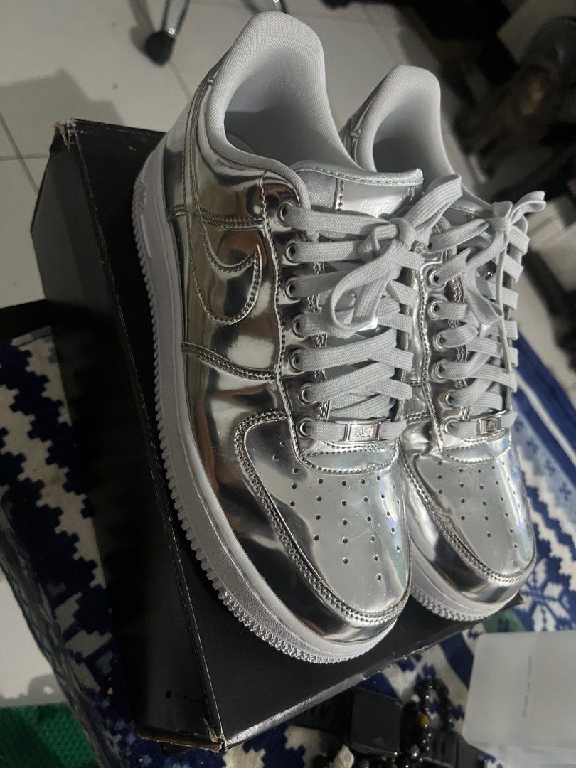 silver nike af1