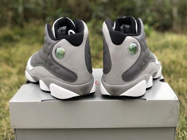Jordan 13 grey atmosphere outlet