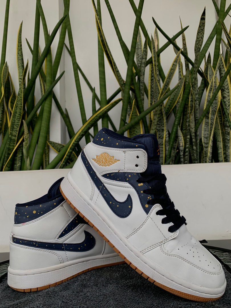 Air Jordan 1 Mid 'Jeter