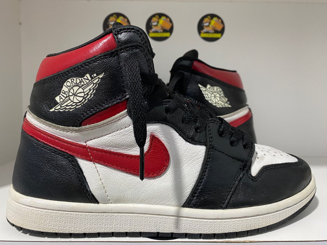 Air Jordan 1 Retro High OG 'Gym Red' Black Gym Red Retro Basketball Shoes 555088061 (Size US 8