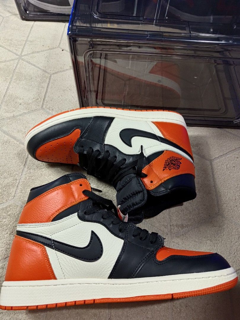 Aj shattered backboard top