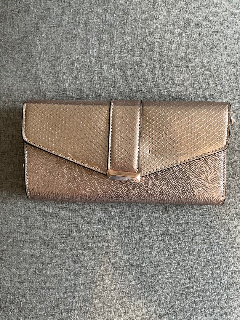 Aldo brand new gold purse RM49 Women s Fashion Bags Wallets