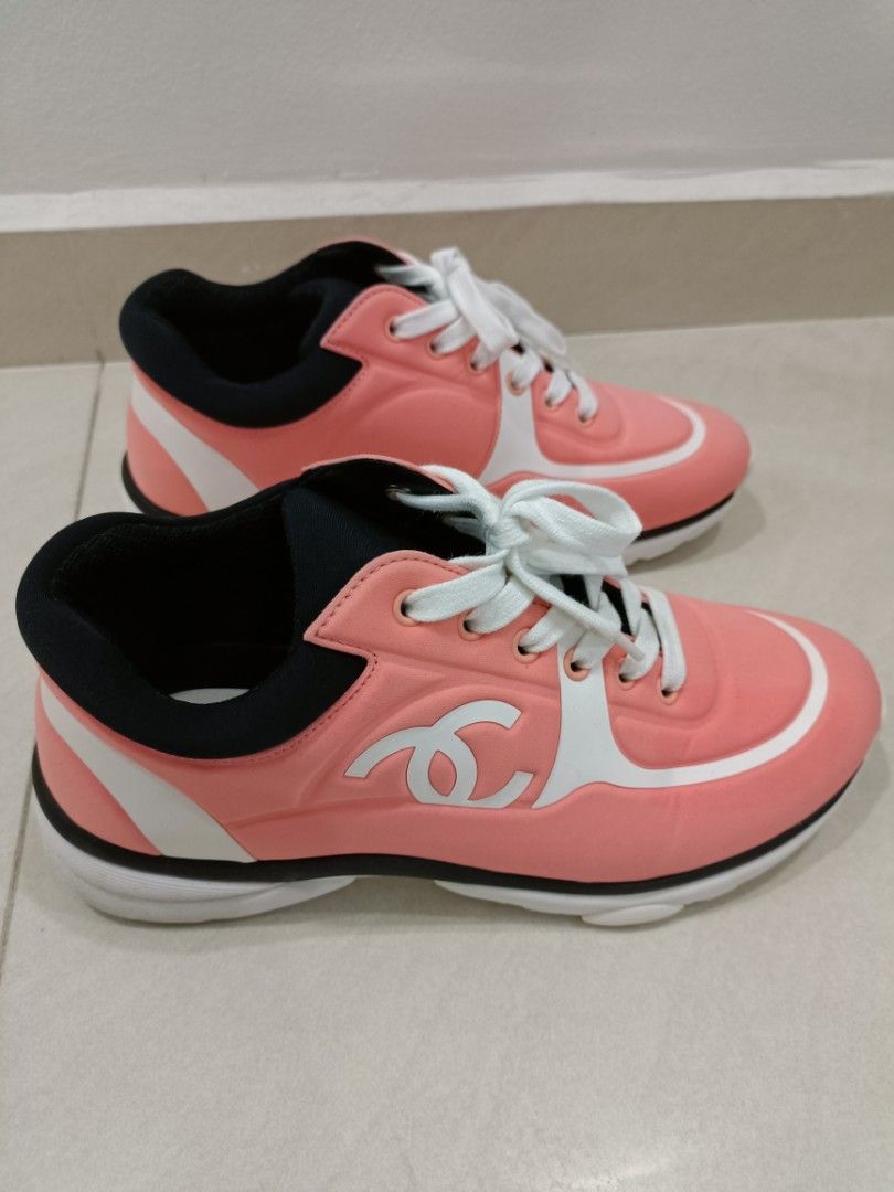 Chanel coral clearance sneakers