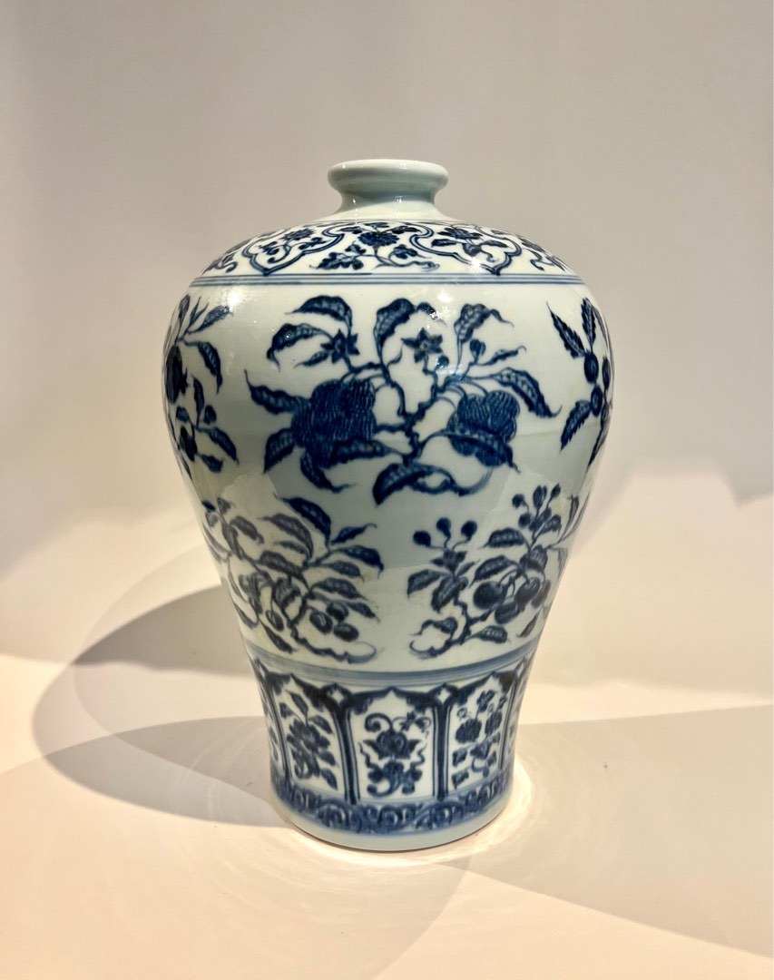 Antique Vintage Vase, Hobbies & Toys, Memorabilia & Collectibles, Vintage Collectibles on Carousell