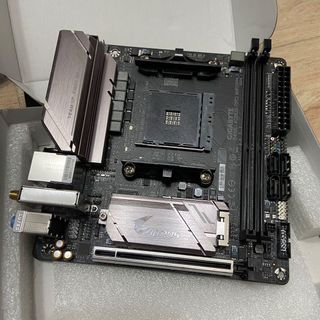 （分類：）位於 。 由 andylui0323 提交（商品編號 1218436114，圖片 1）。簡介： 。