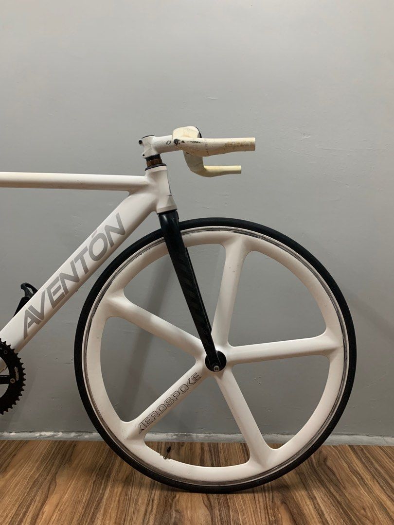 Aventon hotsell cordoba headset
