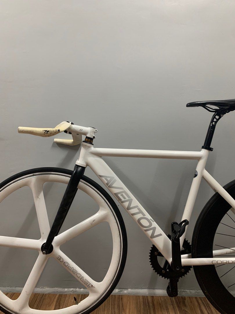 Aventon Cordoba 2016 frameset & part, Sports Equipment, Bicycles