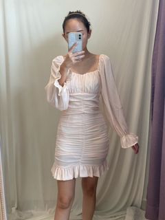 CARRISLABELLE - Baby pink ruched long sleeve dress 