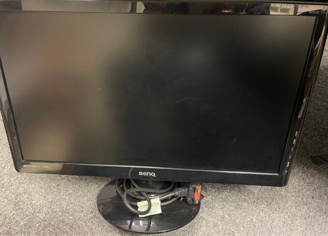 Benq 22inch monitor - color, 電腦＆科技, 電腦周邊及配件, 電子屏幕 - Carousell