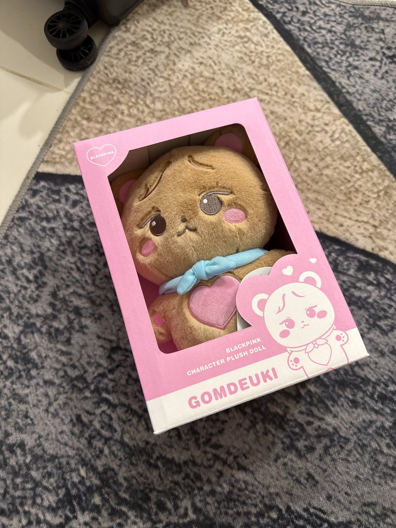 Blackpink Character Plush Doll Gomdeuki, Hobbies & Toys, Collectibles