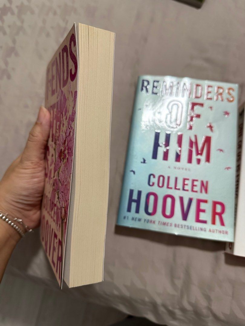 Booktok Colleen Hoover Karen Mcmanus Hobbies And Toys Books And Magazines Fiction And Non Fiction