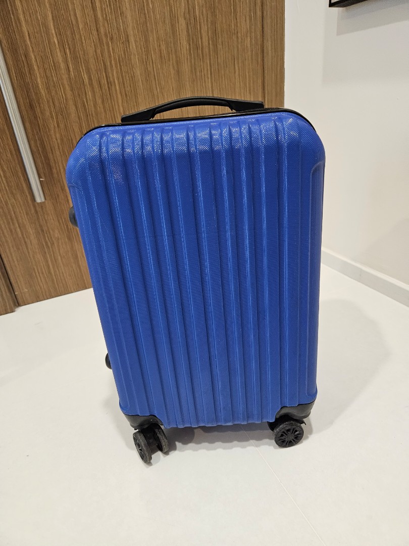 Cabin size luggage, Hobbies & Toys, Travel, Luggage on Carousell