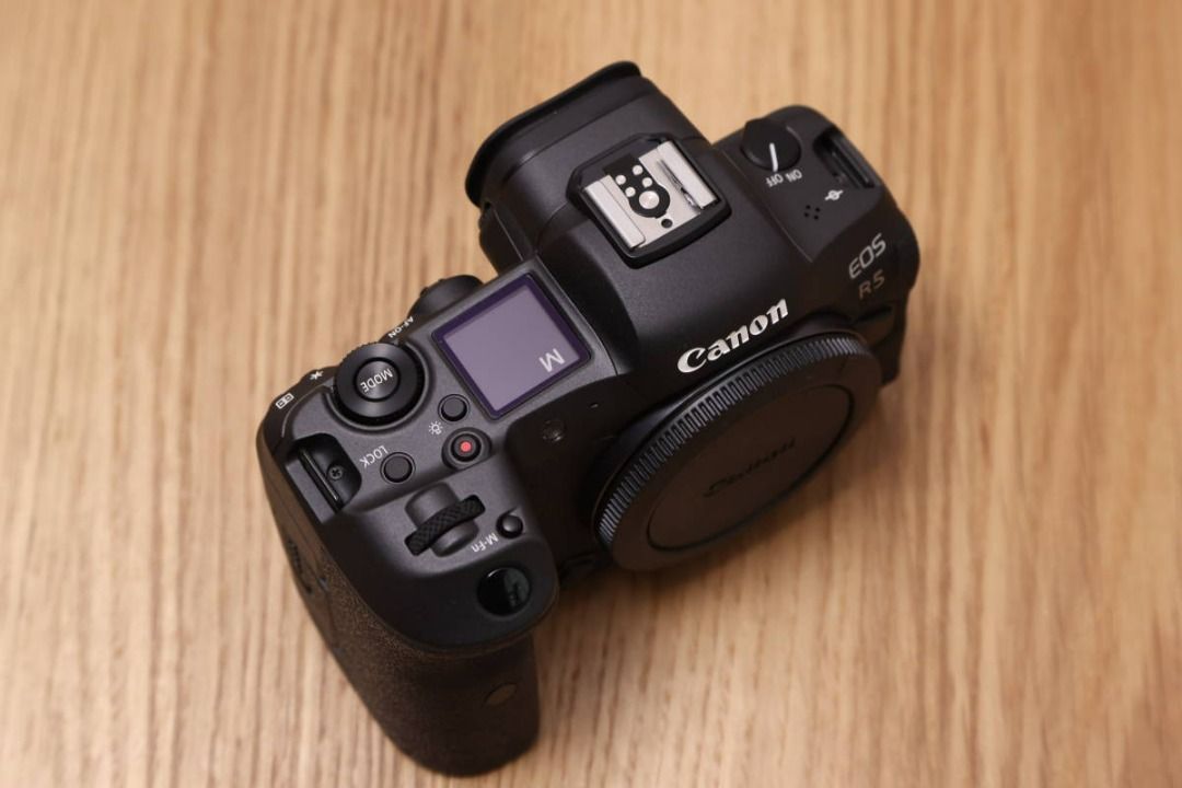 CANON EOS R5 元箱その他備品完備+ CFexpress128G付