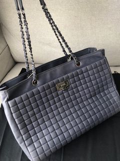 (Kategori: ) berada di . Dikirim oleh ray714 (ID iklan 1218693029, Gambar 1). Deskripsi: .