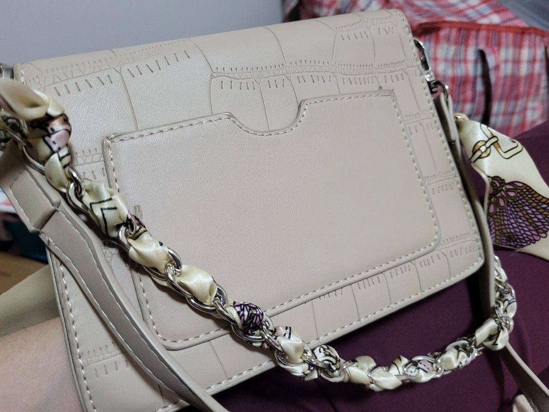 CHARFAN & KEQIE hand bag, 名牌, 手袋及銀包 - Carousell