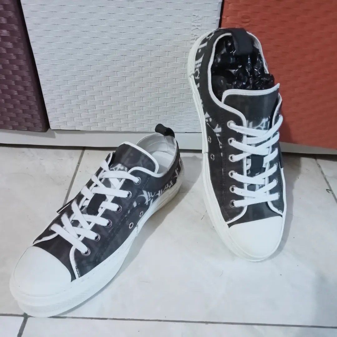 christian dior b23 low