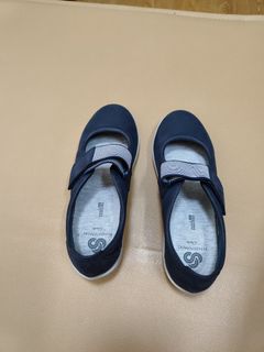（分類：）位於 。 由 joanneshc33 提交（商品編號 1218565949，圖片 1）。簡介： 。