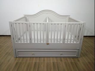 Baby Rovega Convertible Crib (for twins & single baby) 