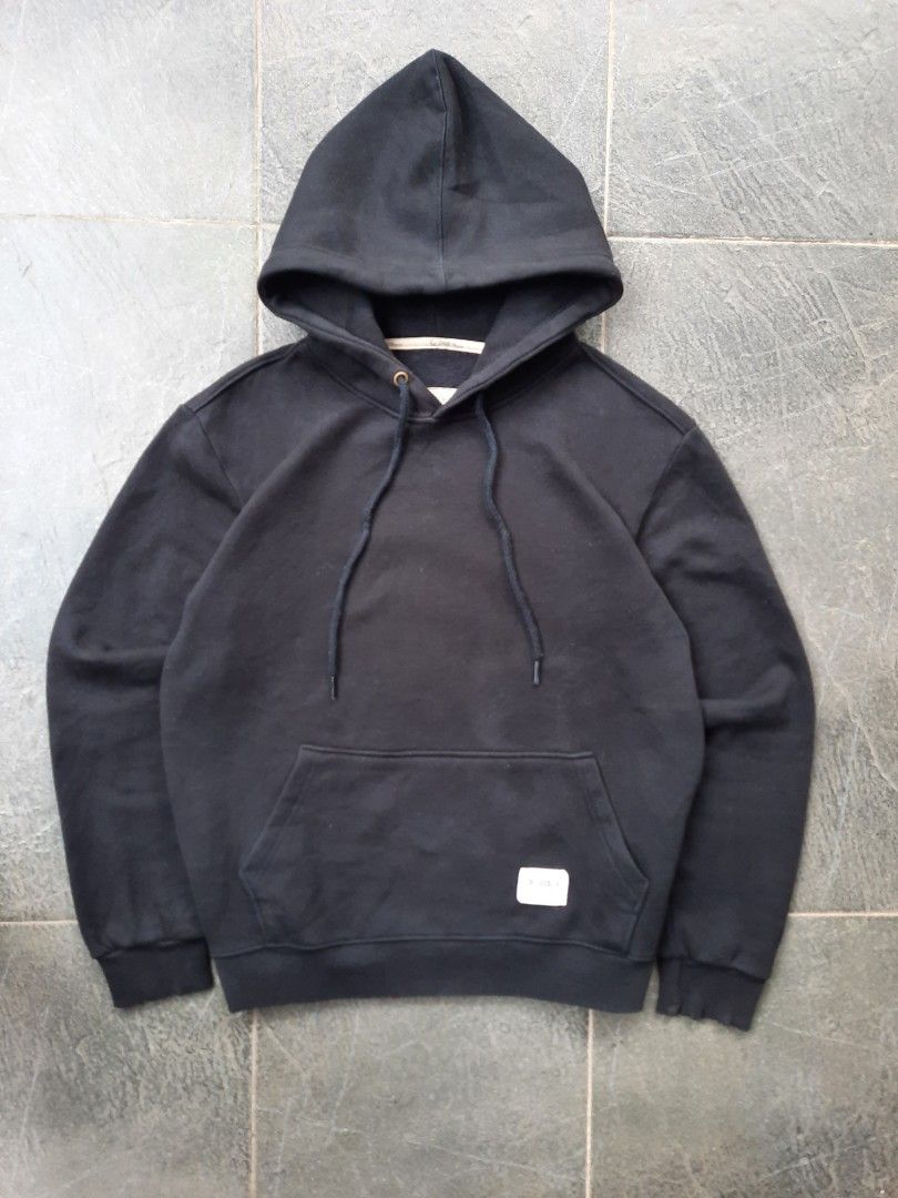 CROOKLYN HOODIE BLACK, Fesyen Pria, Pakaian Atasan di Carousell
