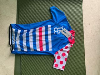 (Category: ) located in . Submitted by bicyclette (Listing ID 1218573178, Image 1). Description: .