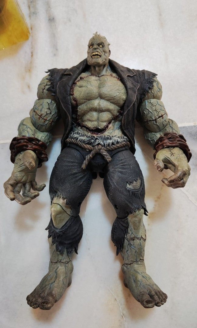Dc collectibles solomon outlet grundy