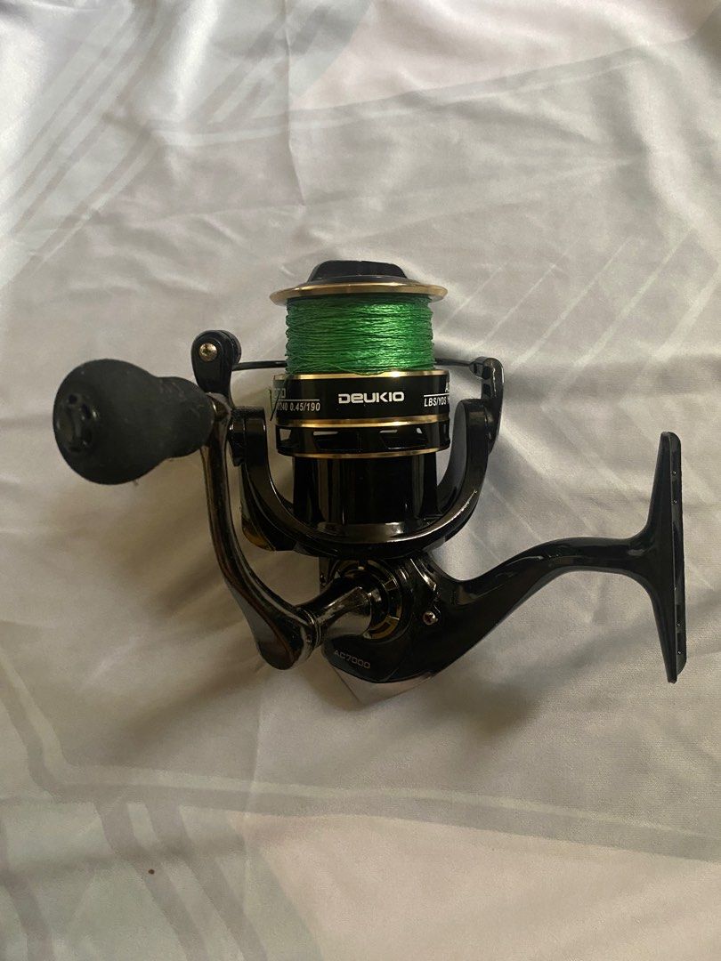 Deukio AC700 Fishing Reel, Sports Equipment, Fishing on Carousell
