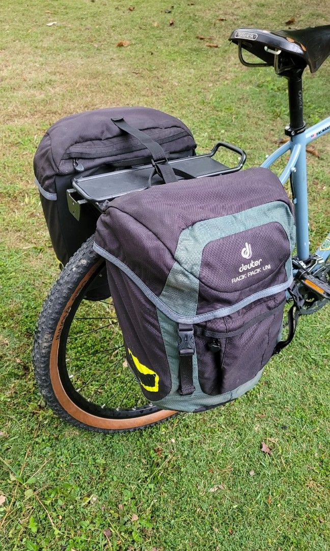 Passief Afhankelijkheid open haard Deuter Rack Pack Uni Bicycle Panniers Touring Bag, Sports Equipment,  Bicycles & Parts, Bicycles on Carousell