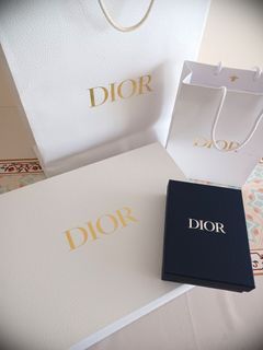 Dior 正版(包裝盒)-(兩個)
