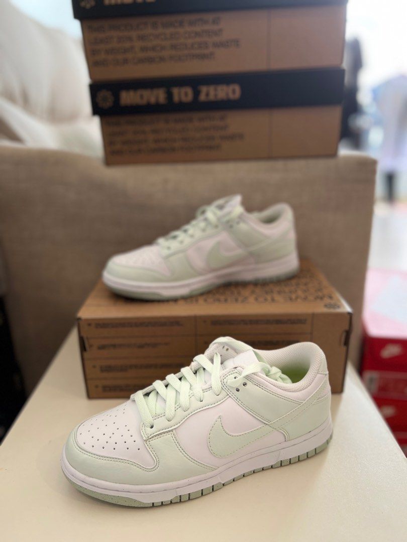 dunk low mint green