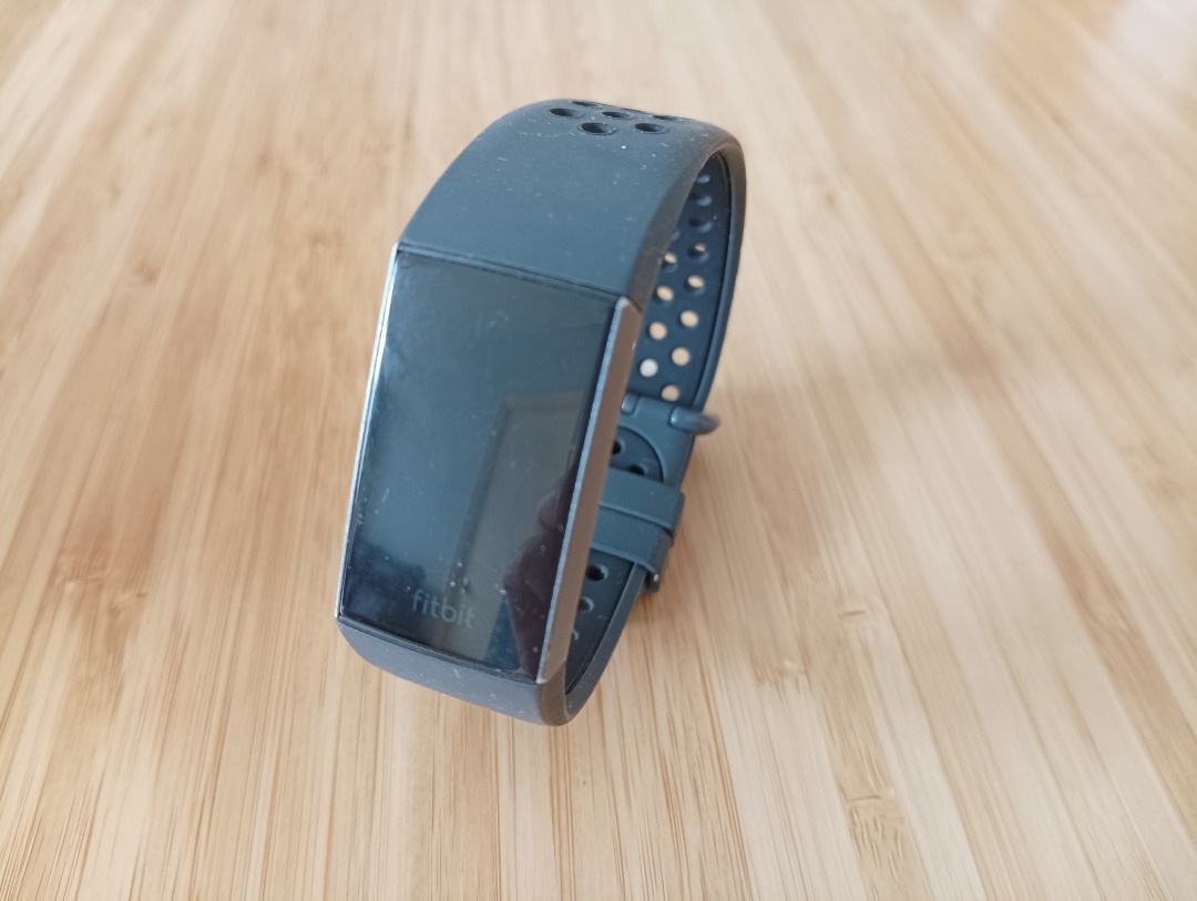 Fb410 fitbit sales