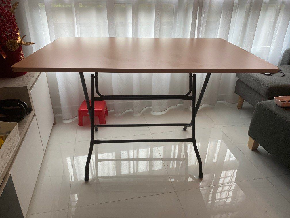 Foldable Table (Category: Tables & Sets) located in Singapore. Submitted by christens (Listing ID 1218645683, Image 1). Description: Foldable table 120 cm (L) x 75 cm (W) 73 cm (H) when opened Lightly used Collect from Bukit Batok West Ave 8.