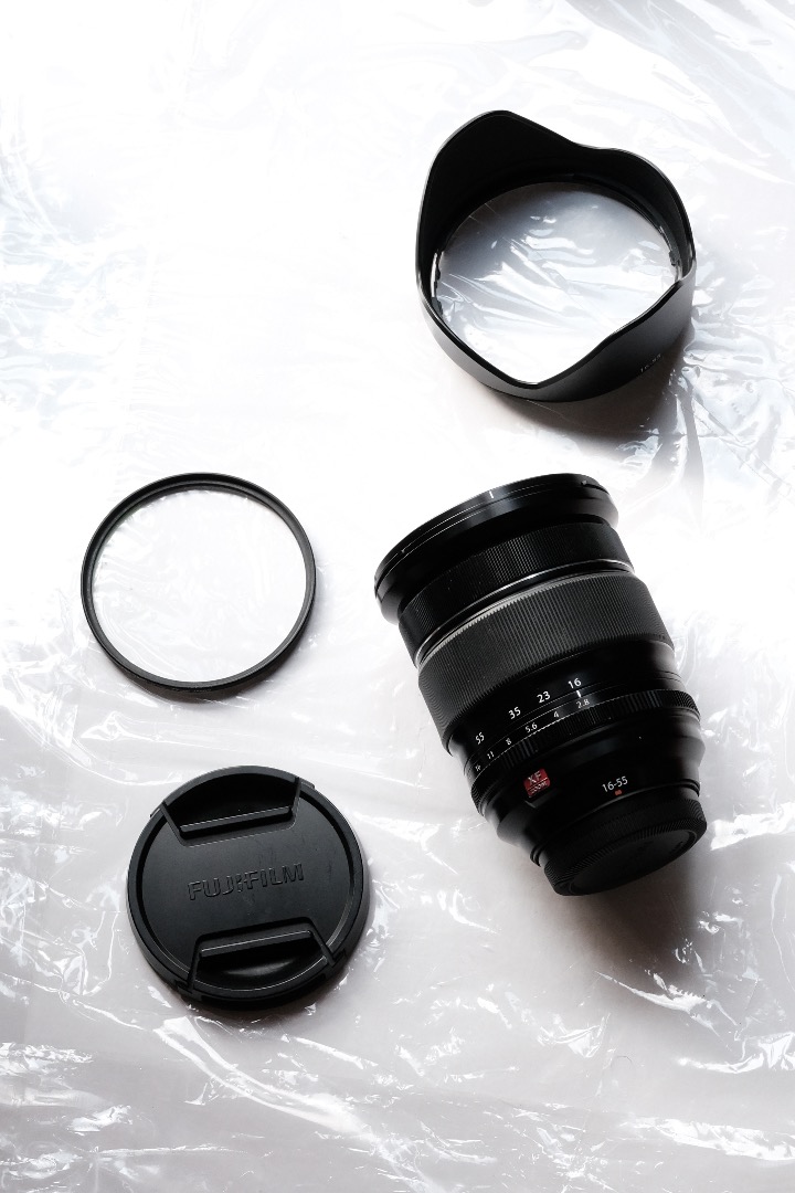 Fujifilm 1655mm F2.8 Red Badge lens, Photography, Lens & Kits on Carousell