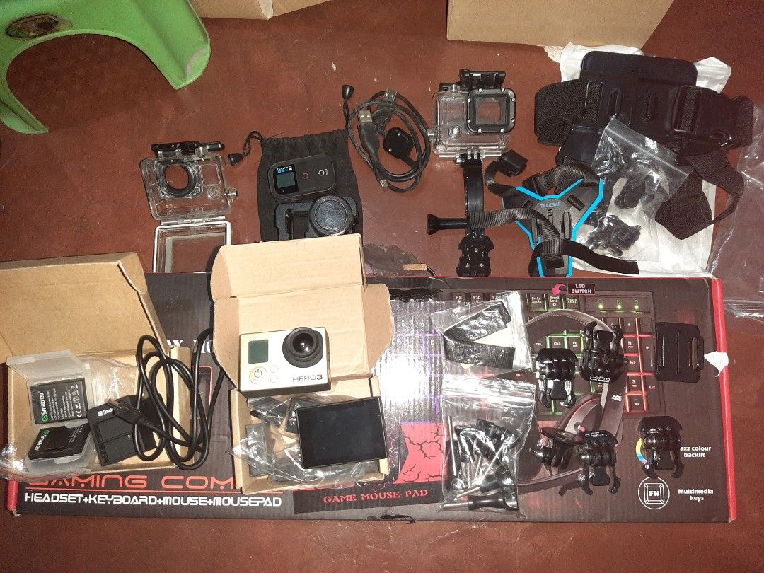 Go pro hero 3 & accesories (Category: Cameras) located in Caloocan City. Submitted by dark_fenrir13 (Listing ID 1218610000, Image 1). Description: TAKE ALL FOR 3000 INCLUSION -Go pro hero 3 -Touch screen back panel (working touch screen but screen has a bit of white area -- image captured is not affected -- see last photo) -Original battery and charger -cable cords -original Hard case -Metal case -Go pro remote (with orig cable charger) + Brand N