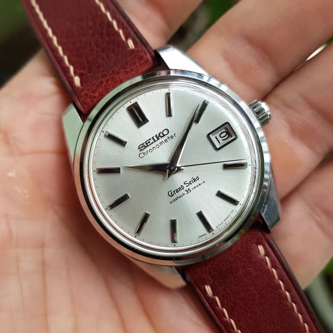 Grand Seiko 2nd Chronometer 5722-9990, Men's Fashion, Watches &  Accessories, Watches on Carousell