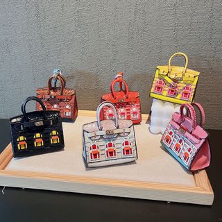 （分類：）位於 。 由 babepikachu2006 提交（商品編號 1218741727，圖片 1）。簡介： 。