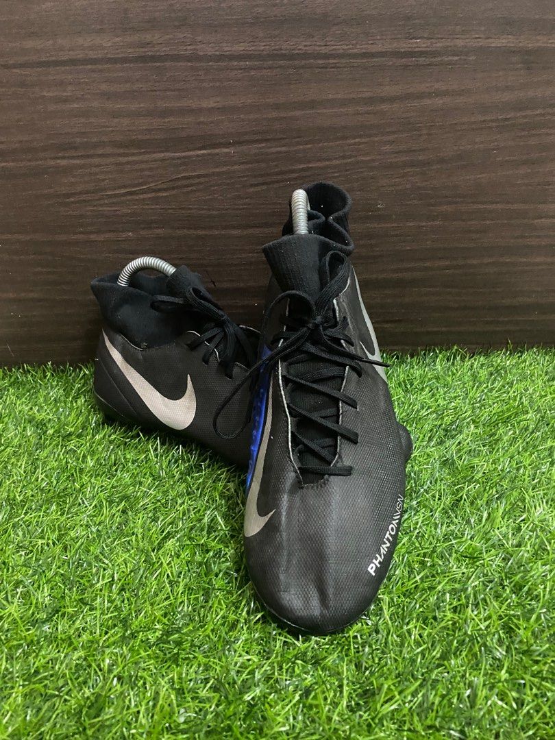 Kasut bola nike phantom discount