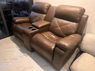 (Category: ) located in . Submitted by 5ubwoofer (Listing ID 1218567537, Image 1). Description: .