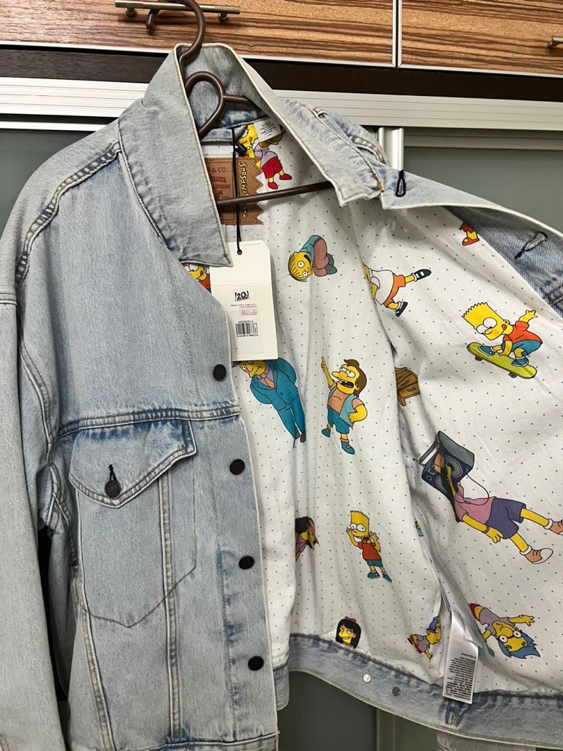 Levi's simpsons denim jacket‼️‼️‼️, Men's Fashion, Coats, Jackets and  Outerwear on Carousell