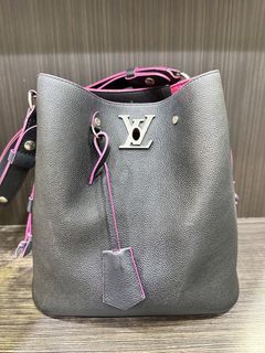 LNIB LV Lockme mini Backpack Black Calf GHW(Cash S$2,600)
